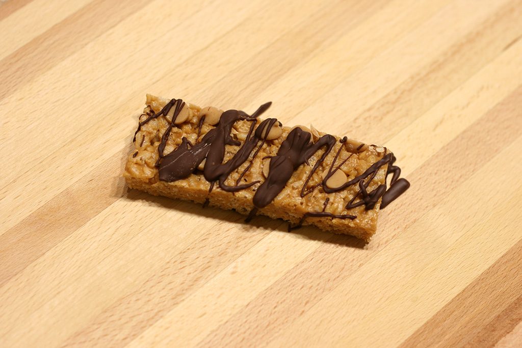 Crispy chocolate peanut butter bar